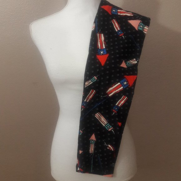 3/$30 - Lularoe OS Americana Leggings - NWOT - Picture 1 of 2